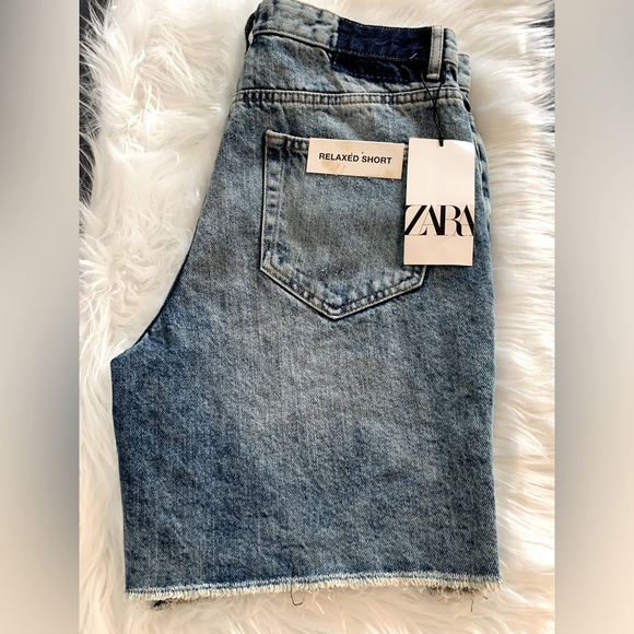 Zara Blue Distressed Denim Shorts for women - Picture 3 of 4